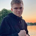 Artem, 22 года