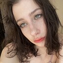 Виктория, 18 лет