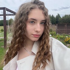 Фотография девушки Катя, 19 лет из г. Санкт-Петербург