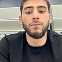 Али, 24 года
