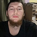 Амир, 24 года