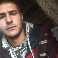 Фотография мужчины Рома, 23 года из г. Светлоград
