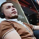 Шахриёр, 22 года