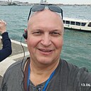 Анатолий, 61 год