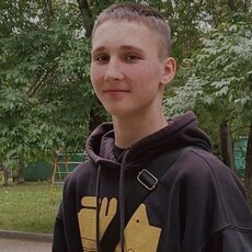 Фотография мужчины Рома, 18 лет из г. Вологда