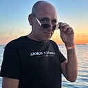 Валерий, 51 год