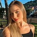 Виктория, 23 года
