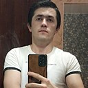 Omadbek Homidov, 24 года