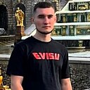 Максим, 25 лет