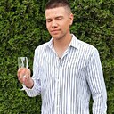 Даник, 22 года