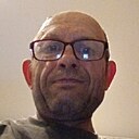 Са, 52 года