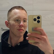Фотография мужчины Кирилл, 18 лет из г. Астрахань