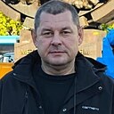 Лев, 47 лет