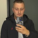 Олег, 32 года
