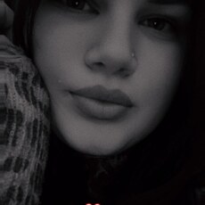 Фотография девушки Ист, 23 года из г. Нижнеудинск