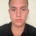 Deni, 23 года