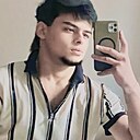 Абузайд, 18 лет