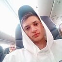 Maksim, 21 год