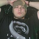 Максим, 22 года