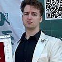 Максим, 22 года