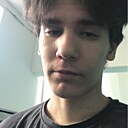 Максим, 19 лет