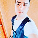 Роман, 33 года