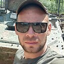 Виктор, 32 года