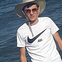 Нарек, 26 лет