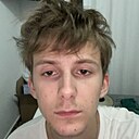 Арсений, 18 лет