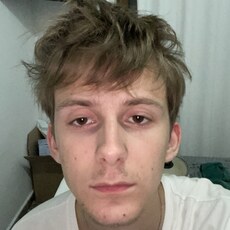 Фотография мужчины Арсений, 18 лет из г. Адлер