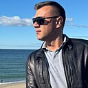 Олег, 34 года