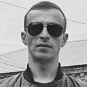 Лев, 36 лет