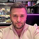 Ali, 31 год