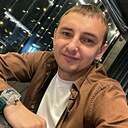 Роман, 33 года