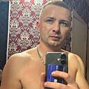 Максим, 32 года