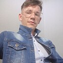 Валера, 33 года