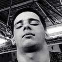 Артём, 22 года