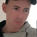 Ден, 32 года