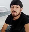 Namiq, 22 года