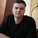 Максим, 22 года