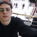 Фархад, 23 года