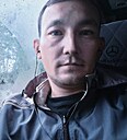 Илья, 32 года