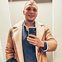Артём, 33 года