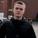 Максим, 23 года
