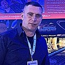 Олег, 44 года