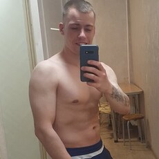 Фотография мужчины Максим, 26 лет из г. Кострома