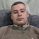 Илья, 22 года