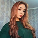 Аяулым, 25 лет