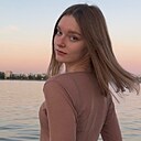 Анастасия, 18 лет