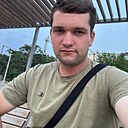 Мурадов М, 22 года